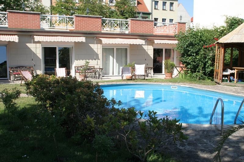 Hotel-Park-Residenz アッシャースレーベン エクステリア 写真